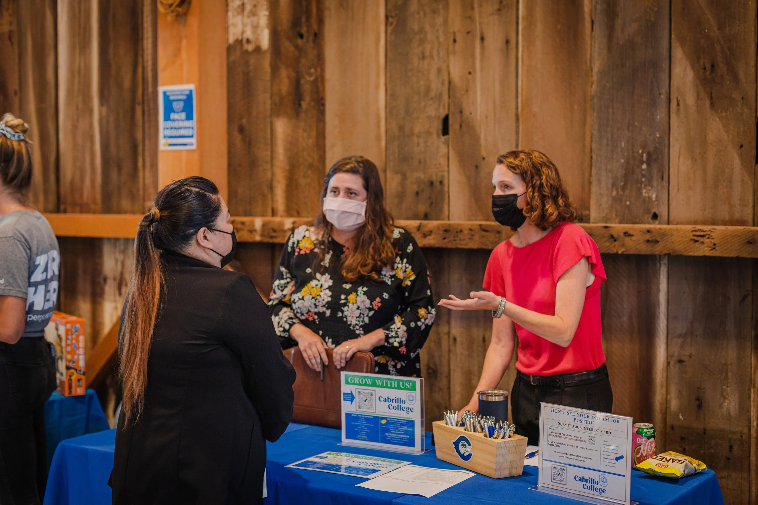 Yalangoch nok shakli Rus tilida xolam bilan jinsiy aloqa